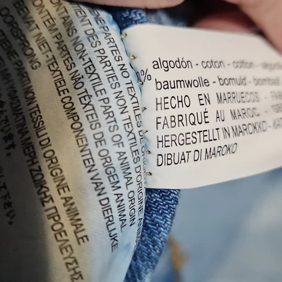 Zara Basic Denim Mid-Rise Distressed Flare Crop Jeans - Picture 10 of 11